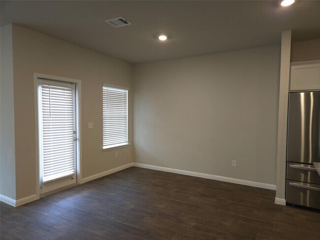 Photo - 13916 Mamie Eisenhower Rd