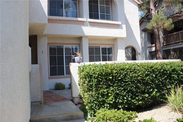 Building Photo - 24341 Conejo Unit 1 Rental