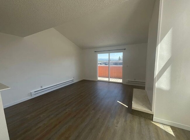 Photo - 2161 Eastview Pl Unit A