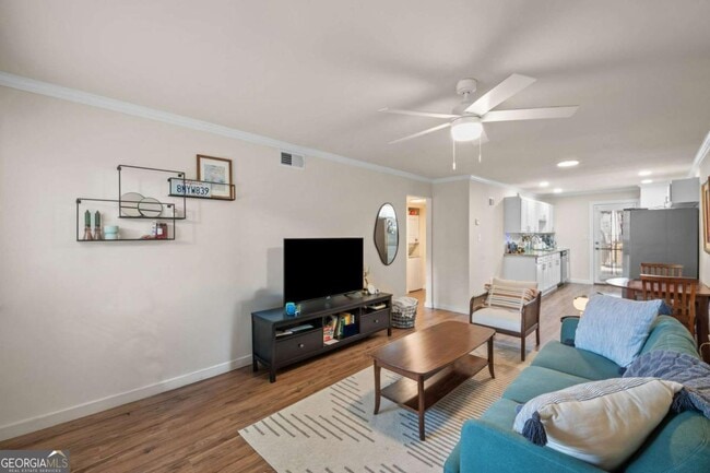 Photo - 520 Park Ave SE Unit 7