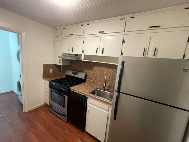 1512 S Louisiana St Unit B