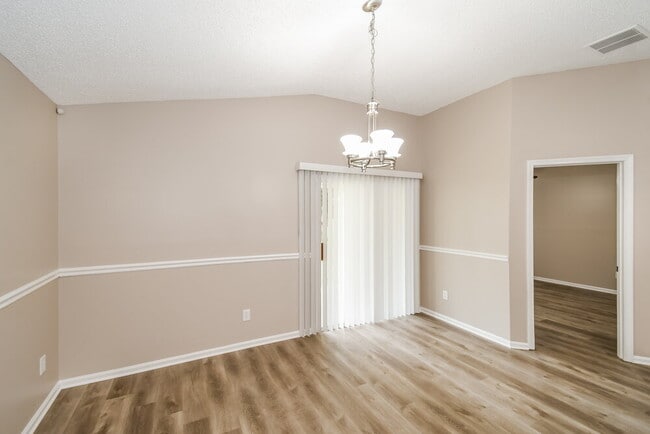 Photo - 1418 Runes Ct