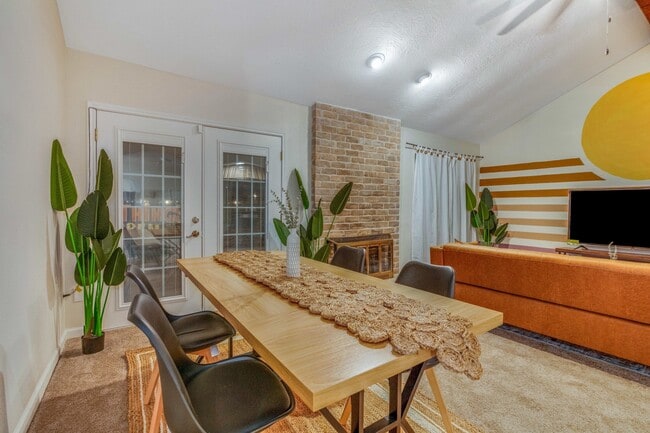 Photo - 2539 Jester Ln