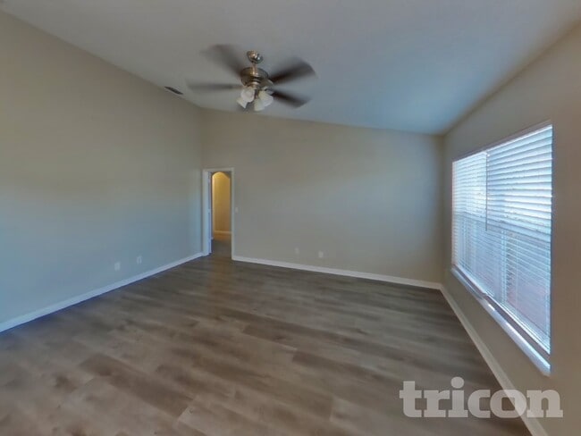 Photo - 4151 Candler Ave