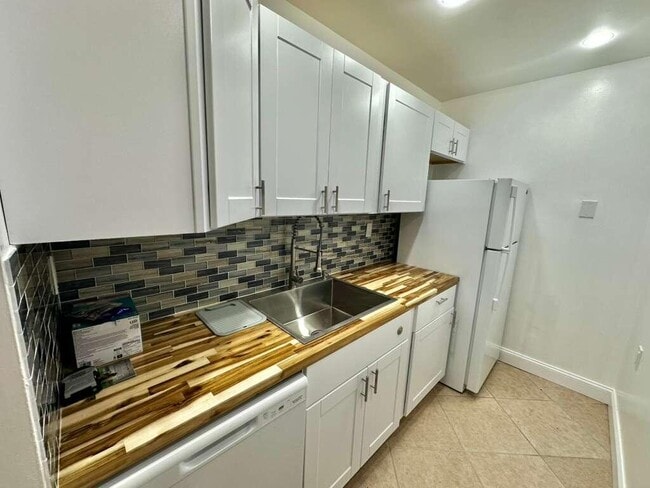 Photo - 1201 Lake Victoria Dr Unidad P