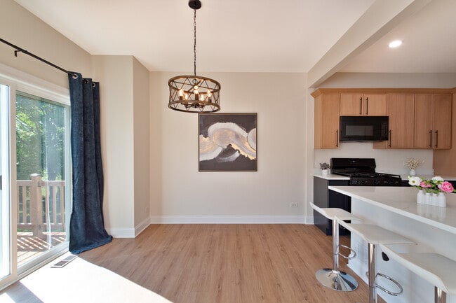 Photo - 1862 S Mark Ln