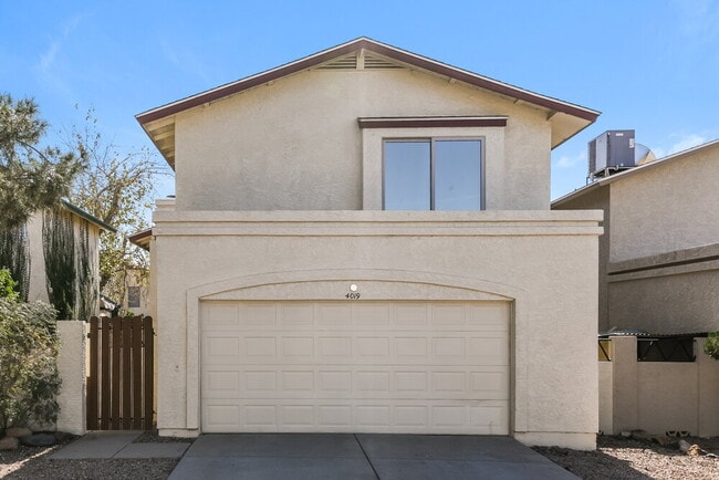 Building Photo - 4019 E Contessa St