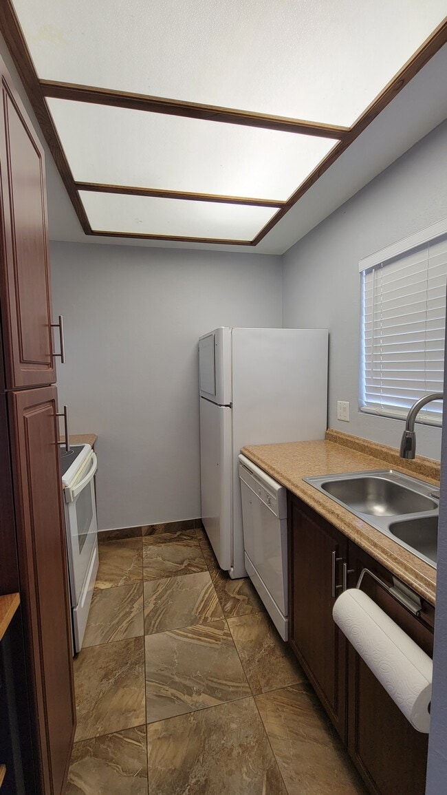 Photo - 11666 N 28th Dr Unidad 221