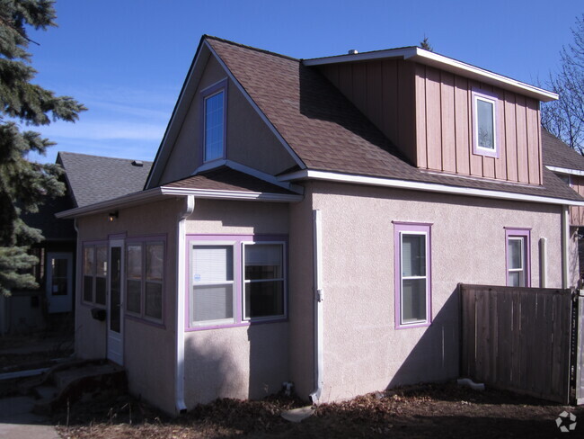 Building Photo - 3622 Humboldt Ave N Rental