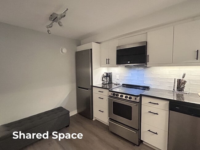 Photo - 156 Osgoode St Unit SI ID1538986P