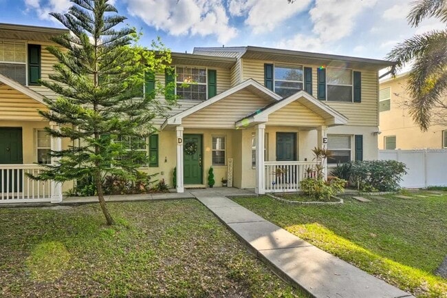 Photo - 4202 W North B St Townhome