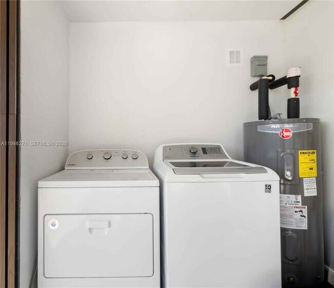 Photo - 5420 NW 182nd St