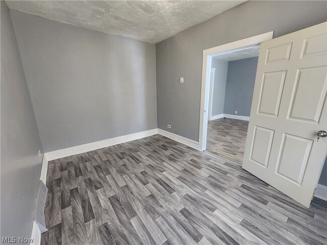 Photo - 3443 Regent Rd