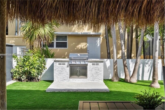 Photo - 813 W 39th St Unit 1