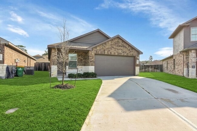 Building Photo - 16831 Silent Pines Ct