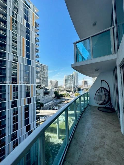 Photo - 41 SE 5th St Unit 808