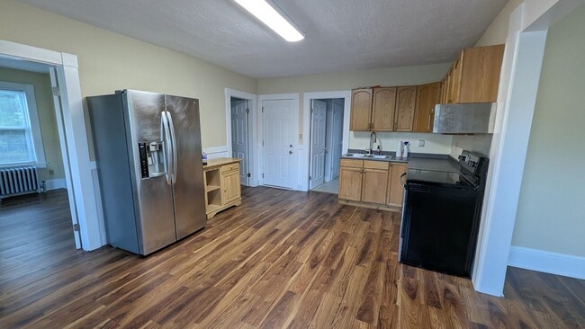 Photo - 34 Maple St Unit 2