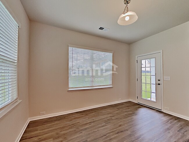 Photo - 2415 Napa Valley Dr