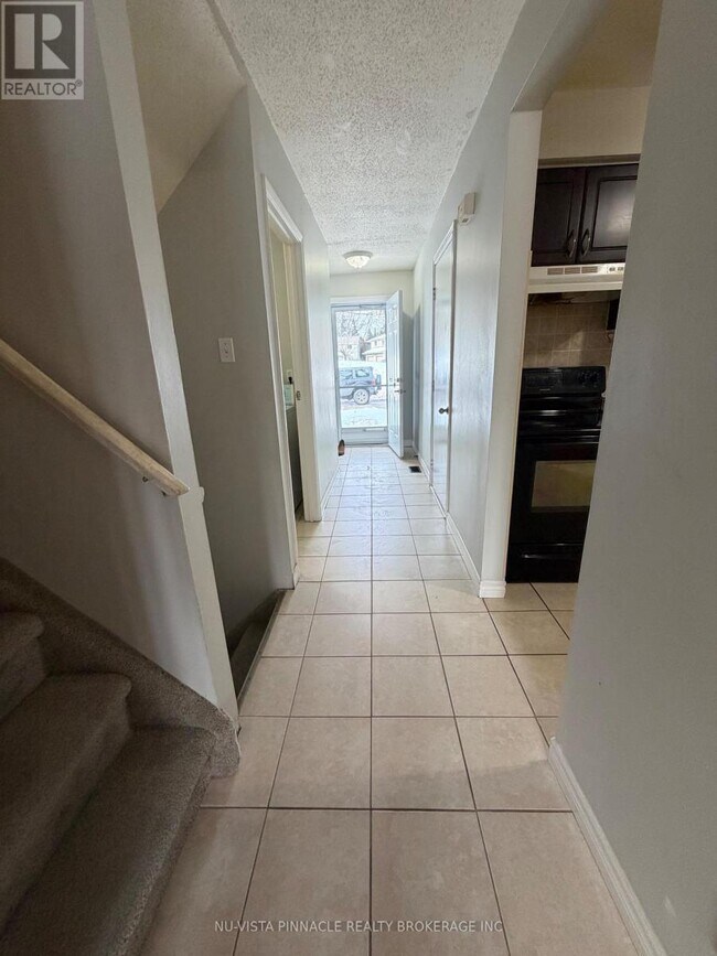 Photo - 30 Clarendon Crescent