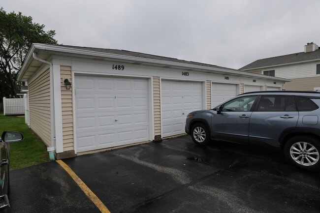 Photo - 1483 Cornell Ct