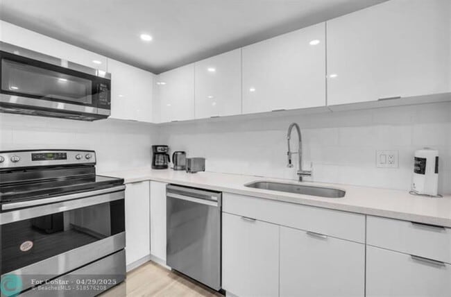 Photo - 4001S S Ocean Dr Unit 7K