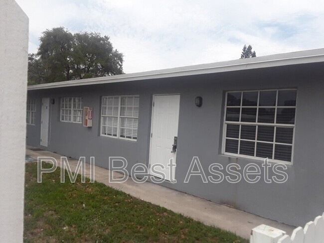 Photo - 141 NW 4th Ave Unidad 3 Rental