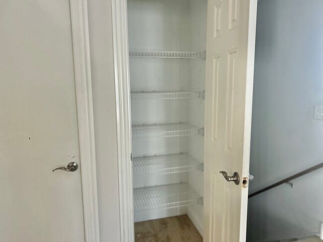 Photo - 31 Foxcroft Rd