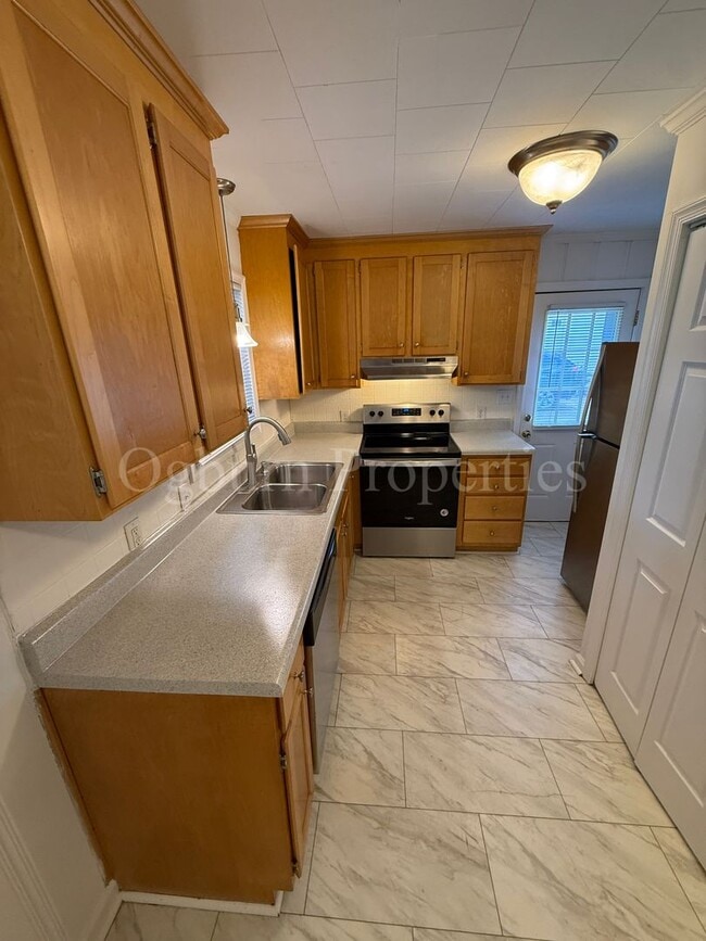 Photo - 1102 Oak Grove Rd SW