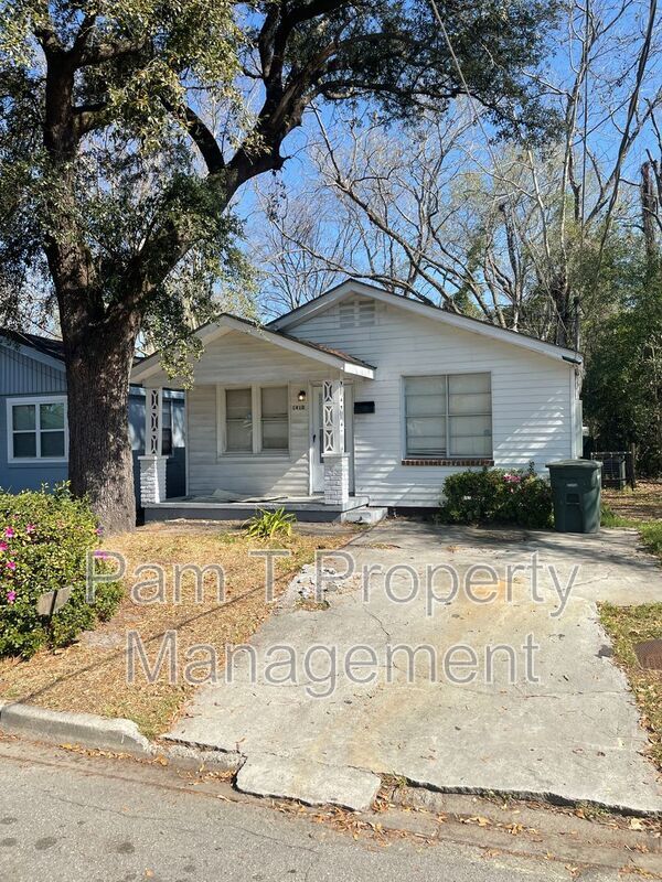 Photo - 1410 Golden St House