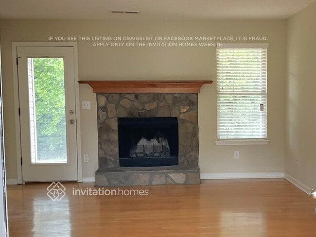 Photo - 2975 Hampton Valley Dr SE