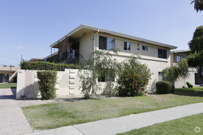 Photo - 9551, 9561 Maureen Dr.