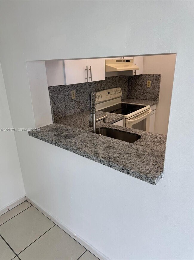 Photo - 11790 SW 18th St Unit 416-3