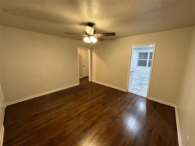 Photo - 2322 Meadow Ln