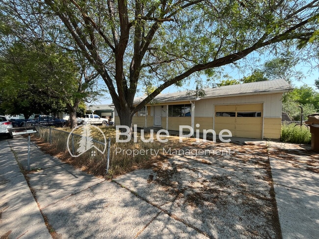 Building Photo - 5646 Eve St Rental