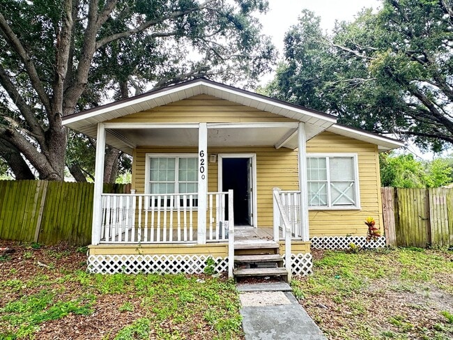 Building Photo - 6200 N 44th St Rental