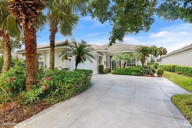 Building Photo - 8073 SE Double Tree Dr Rental