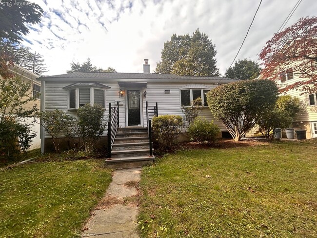 Photo - 21 Lenox Ave
