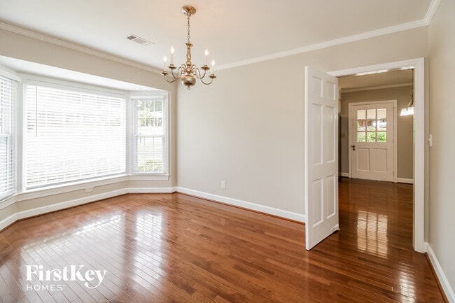 Photo - 401 Idlewild Dr