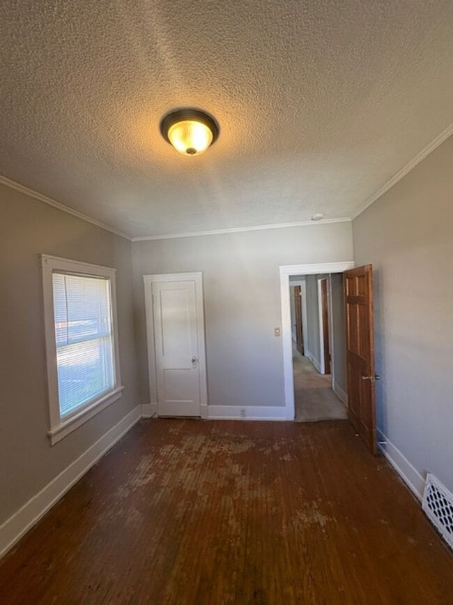 Photo - 2 Bedroom  1 Bathroom single family home in Peoria, IL