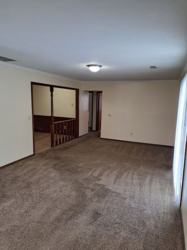 Photo - 2 BR Apartment Near Franke Park