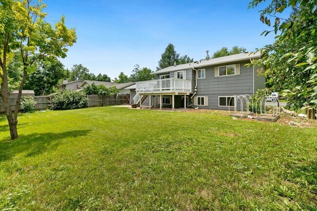 Photo - 3200 Meadowlark Ave