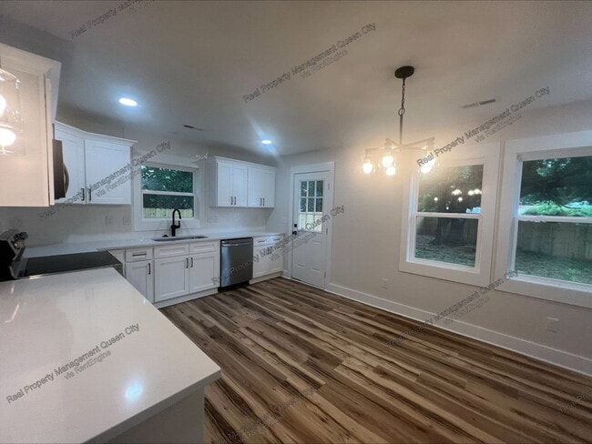 Photo - 2513 Westgrove Dr