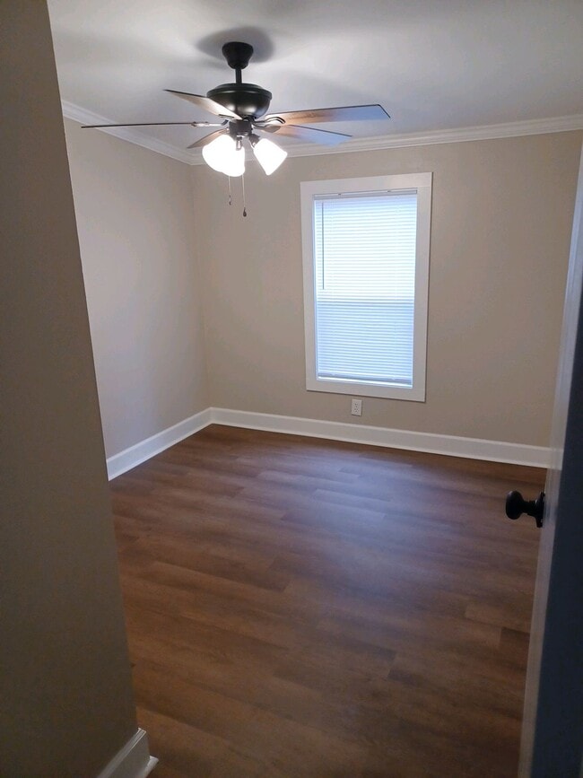 Photo - 890 Rough Edge Rd