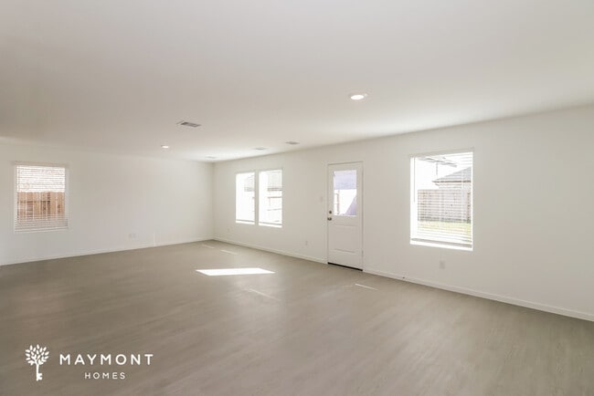 Photo - 3072 Fantasy Ter Dr