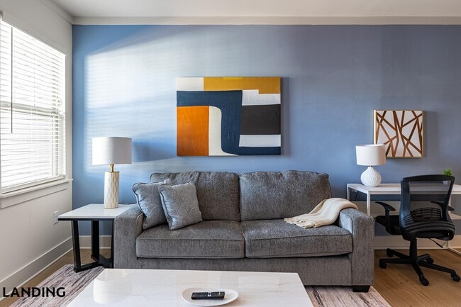 Building Photo - 185 Ashford Cir Unit 6-201