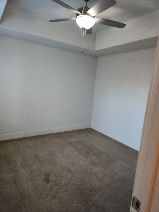 Photo - 1333 W 22nd St