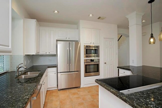 Photo - 6902 Afton Woods Dr