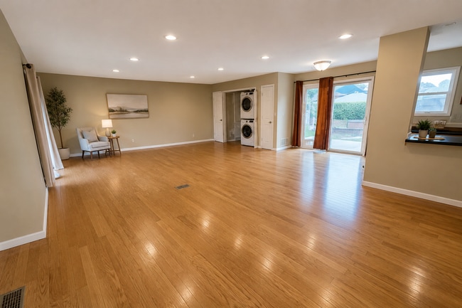 Photo - Great Location! Charming Ranch in University Hills- Large Lot!  $500 off move in special!!!