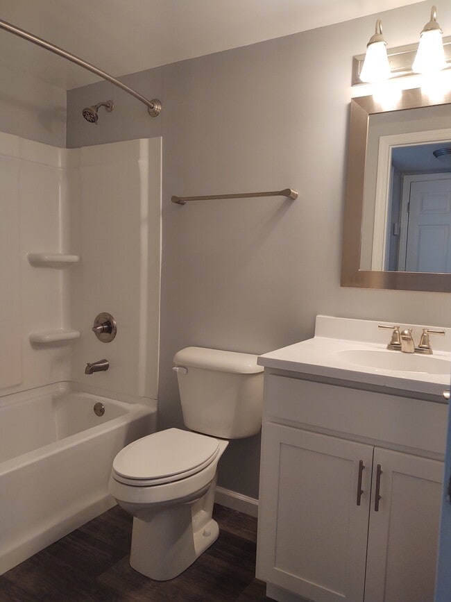 Photo - Kingsgate Village