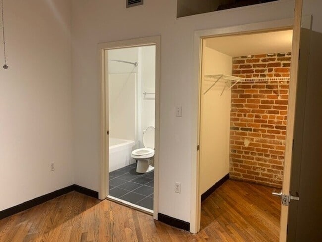 Photo - 1318 W. Broad St.